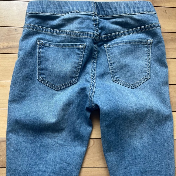 H&M leggings and denim 7-8 - Picture 10 of 10